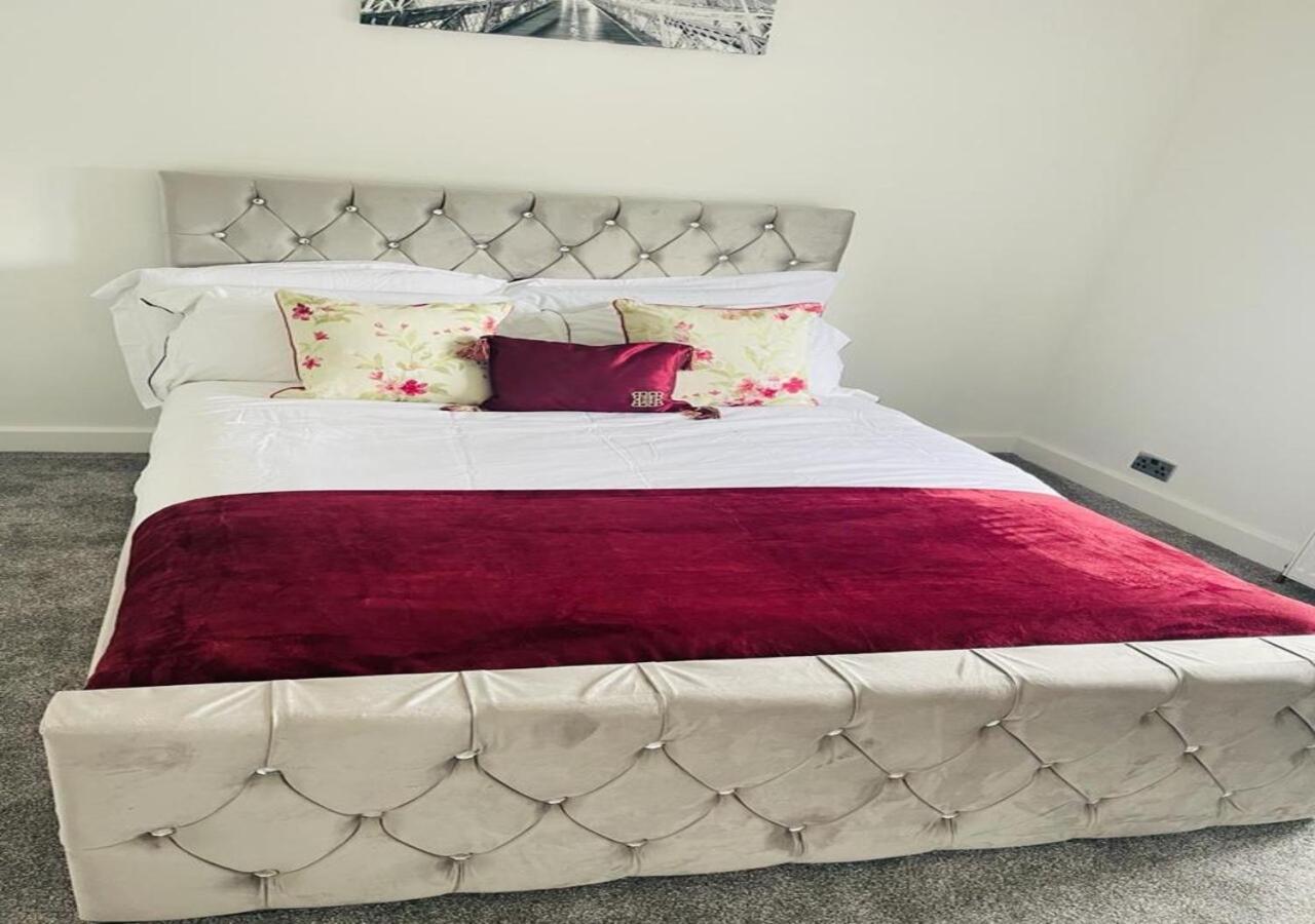 Luxury New Home Swanscombe Extérieur photo